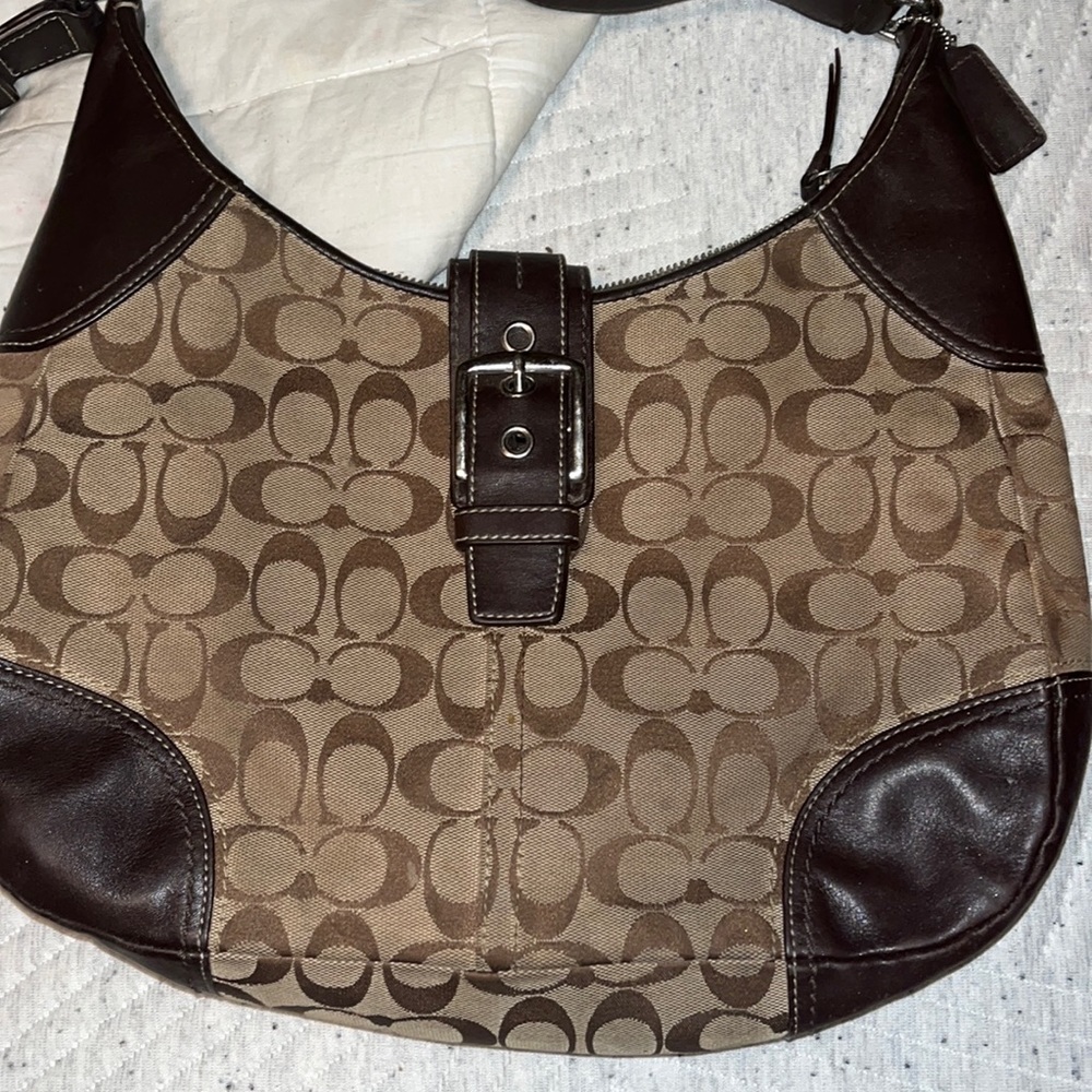 Coach purse F12650